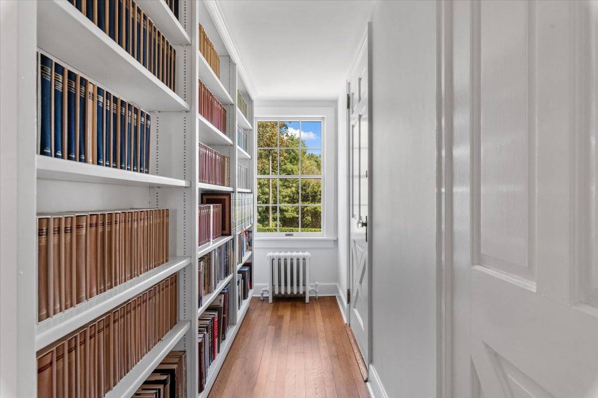 #27 photo, 2 STRONGS LN, サフォーク郡 Water Mill , NY 11976