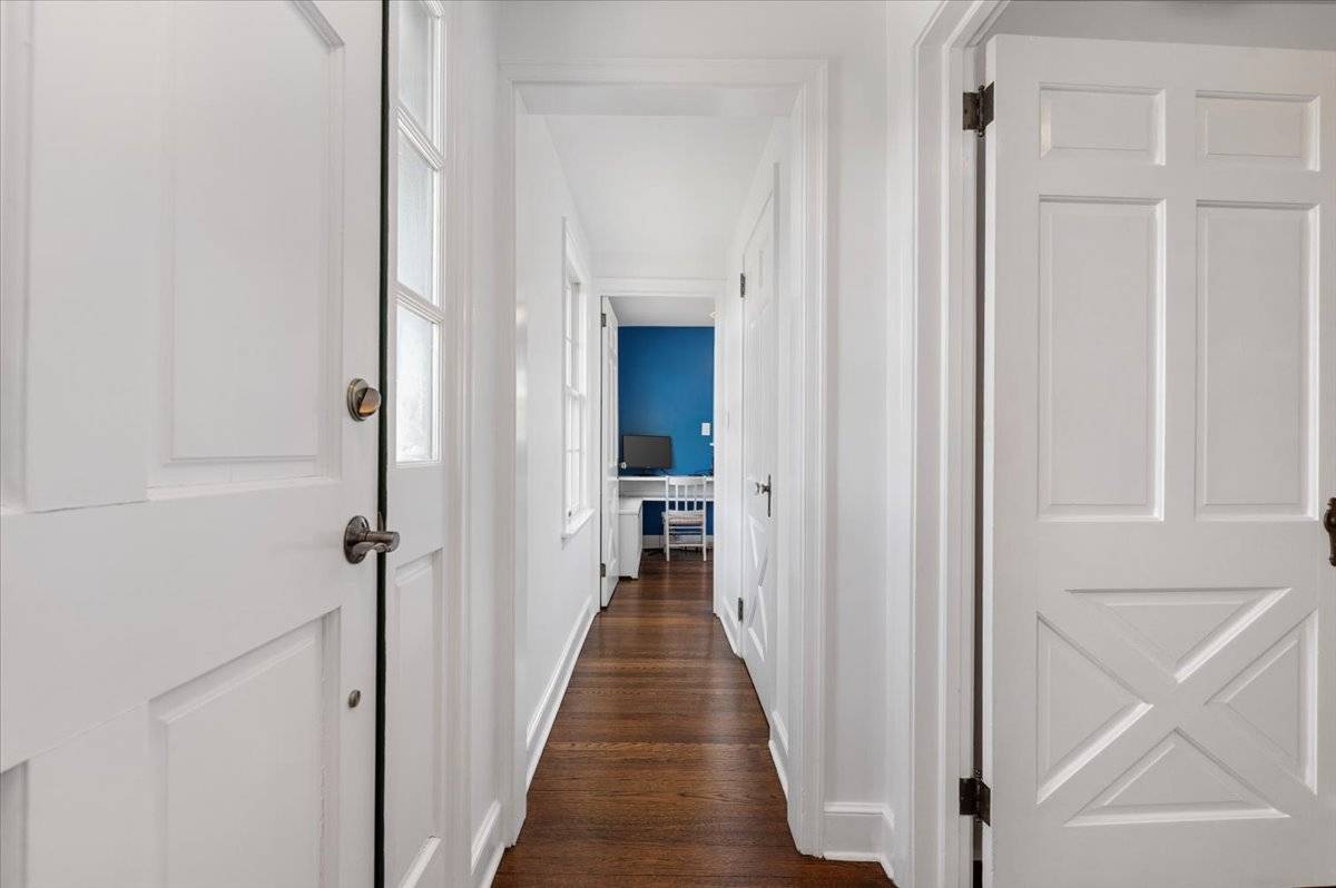 #4 photo, 2 STRONGS LN, サフォーク郡 Water Mill , NY 11976