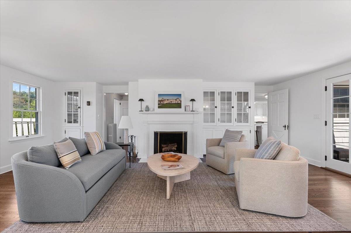 #6 photo, 2 STRONGS LN, サフォーク郡 Water Mill , NY 11976