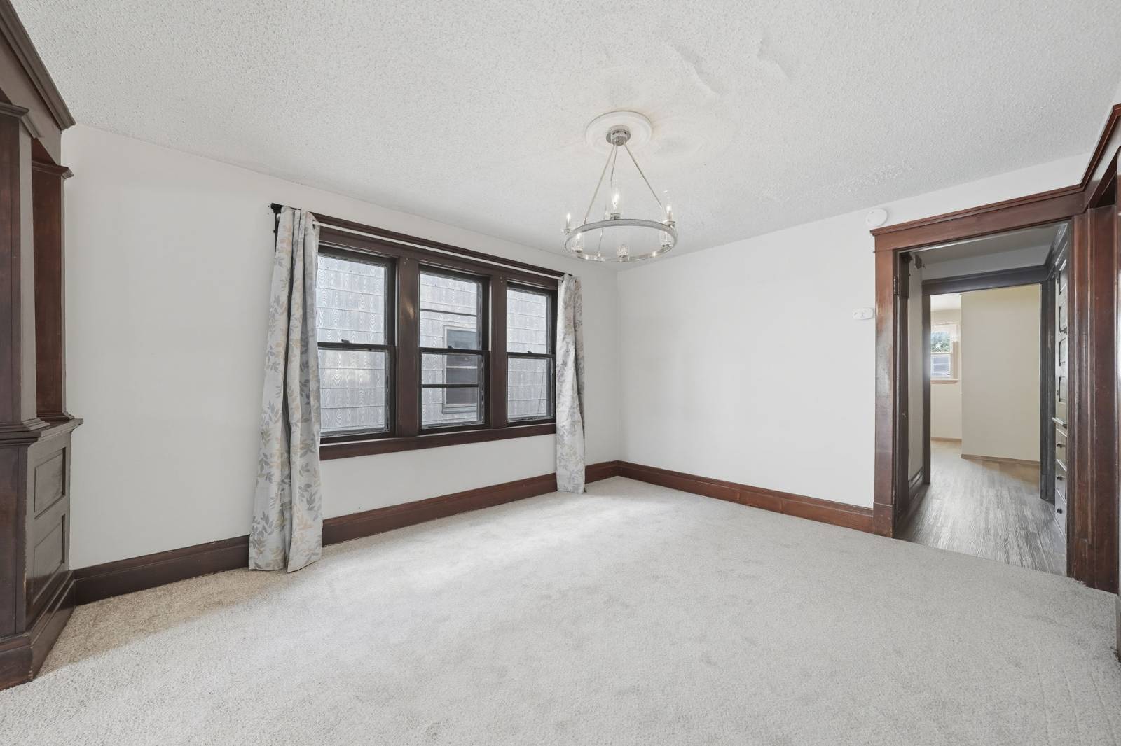 #9 photo, 102 Ullman Street, Buffalo , NY 14207