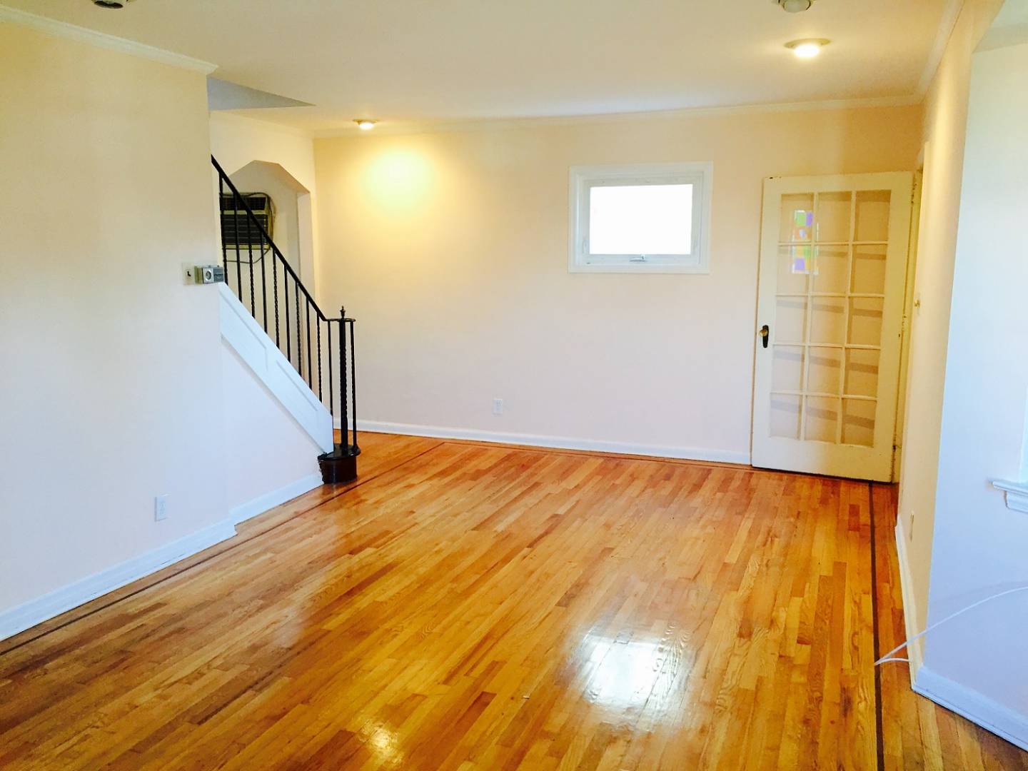 #12 photo, 69-51 181st Street, Fresh Meadows , NY 11366