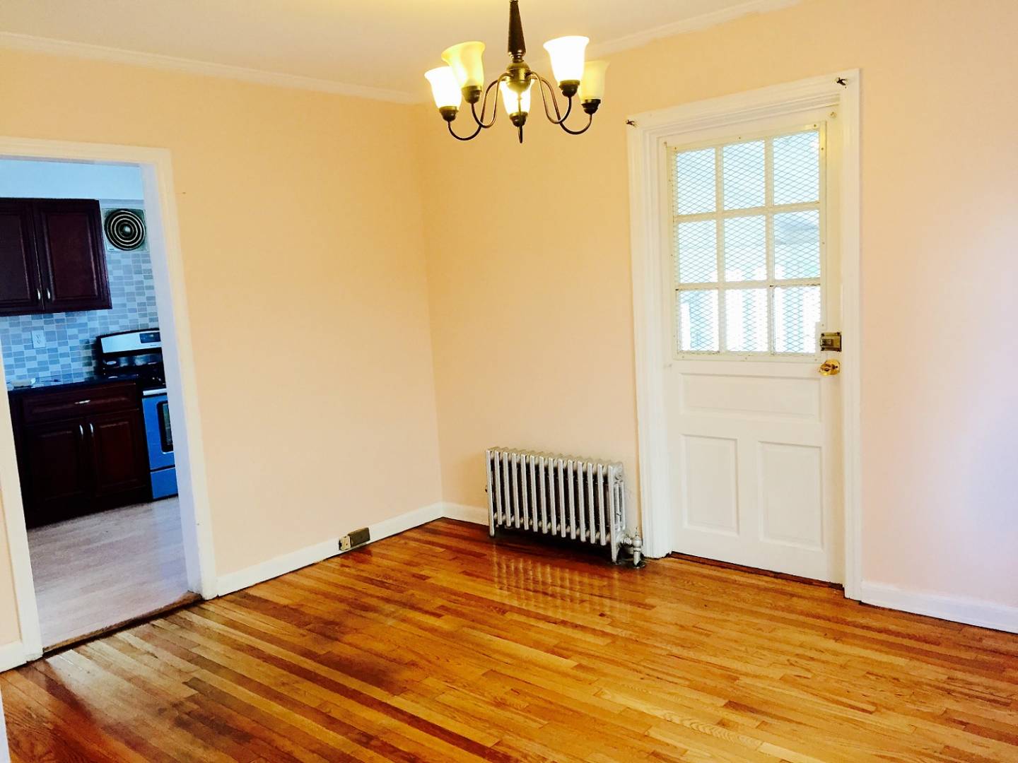 #7 photo, 69-51 181st Street, Fresh Meadows , NY 11366