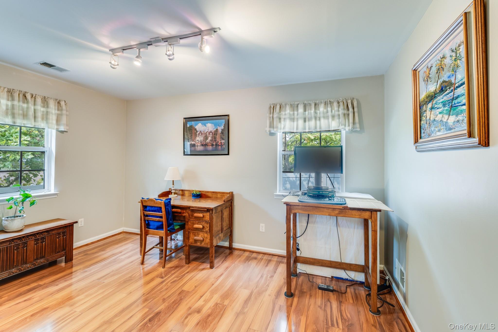 #17 photo, 71 Biltmore Circle, 东长岛 亨廷顿站 Huntington Station , NY 11746