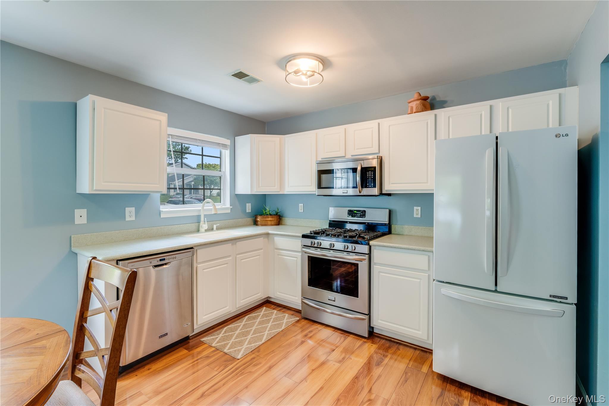 #6 photo, 71 Biltmore Circle, 东长岛 亨廷顿站 Huntington Station , NY 11746