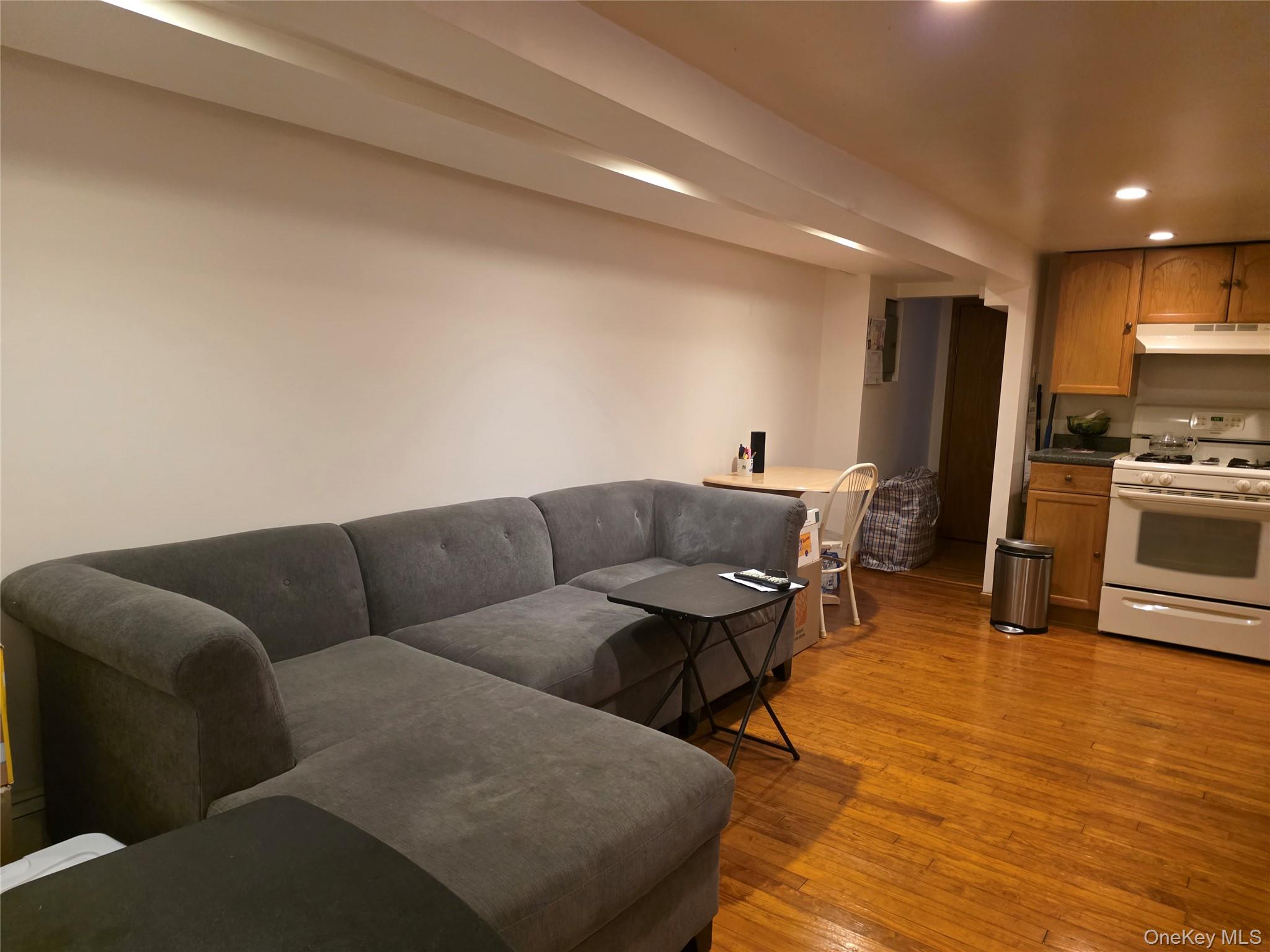 #10 photo, 7949 77th Road, Glendale , NY 11385