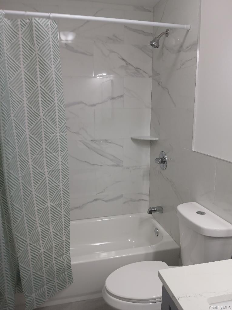 #5 photo, 4 Mercury Avenue, East Patchogue , NY 11772