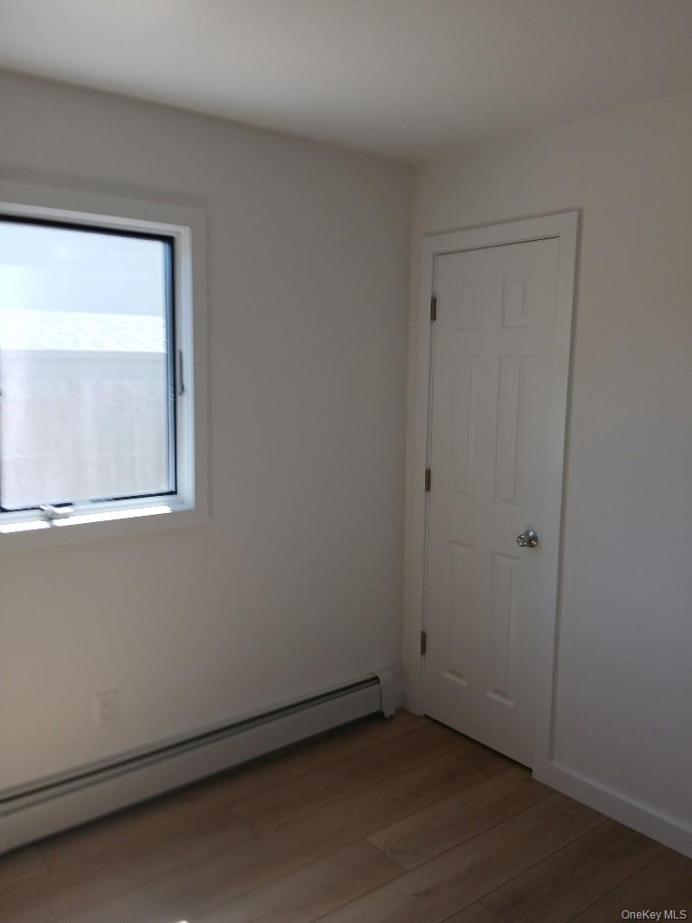 #7 photo, 4 Mercury Avenue, East Patchogue , NY 11772