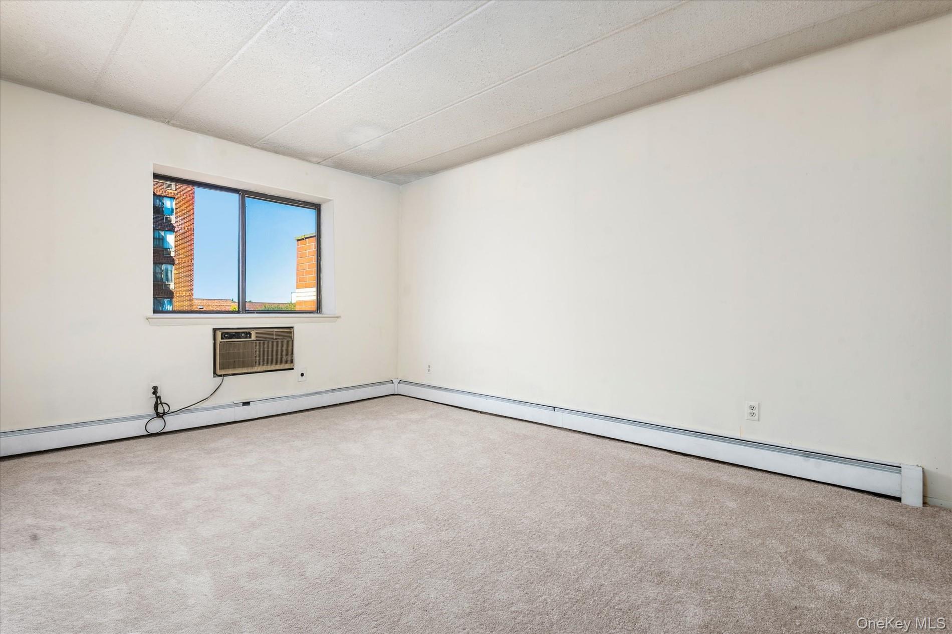 #11 photo, 139-35 35th Avenue, クイーンズ区 Flushing , NY 11354