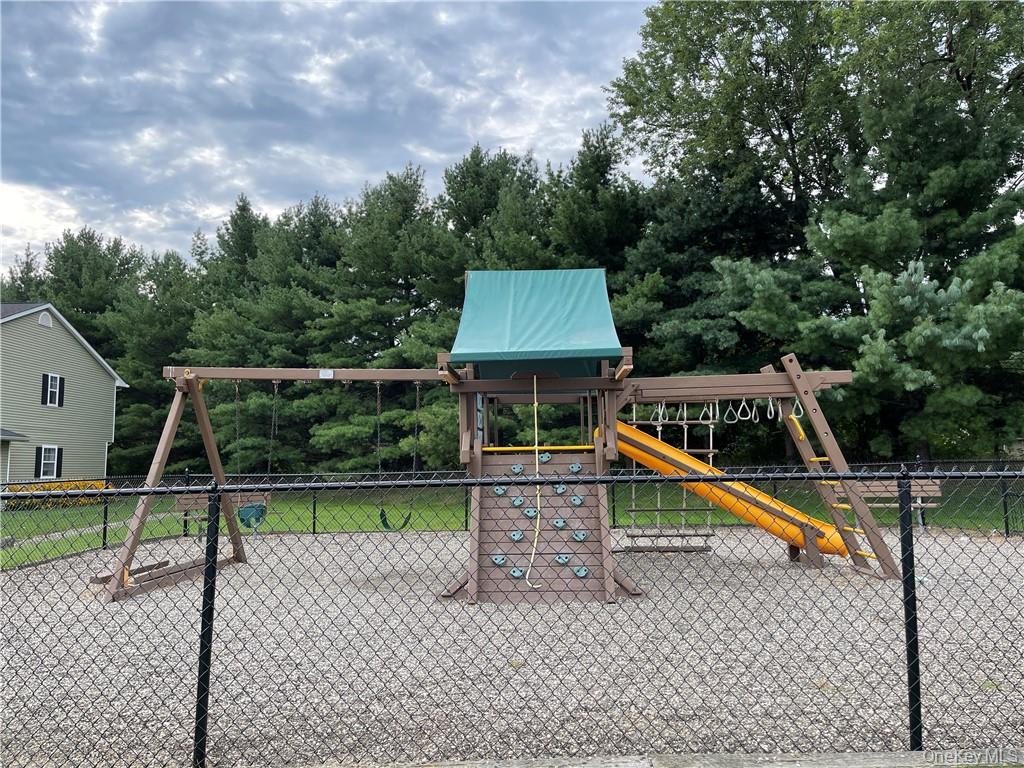 #5 photo, 100 Hillside Drive, Middletown , NY 10941