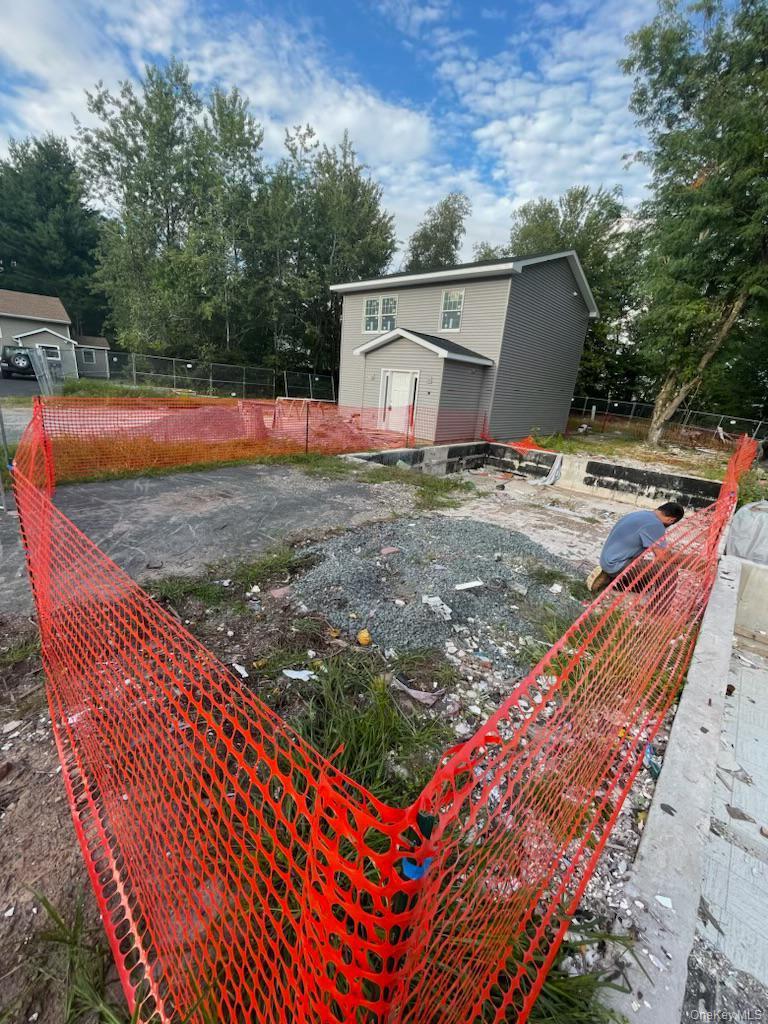 #1 photo, 14 James Place, Kiamesha Lake , NY 12751