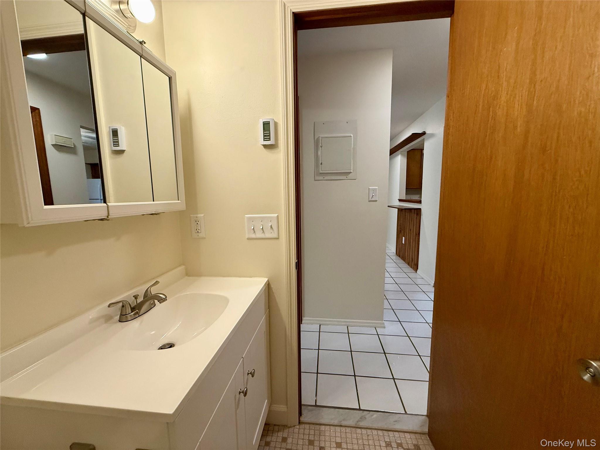 #14 photo, 87 Oregon Trail, Pine Bush , NY 12566