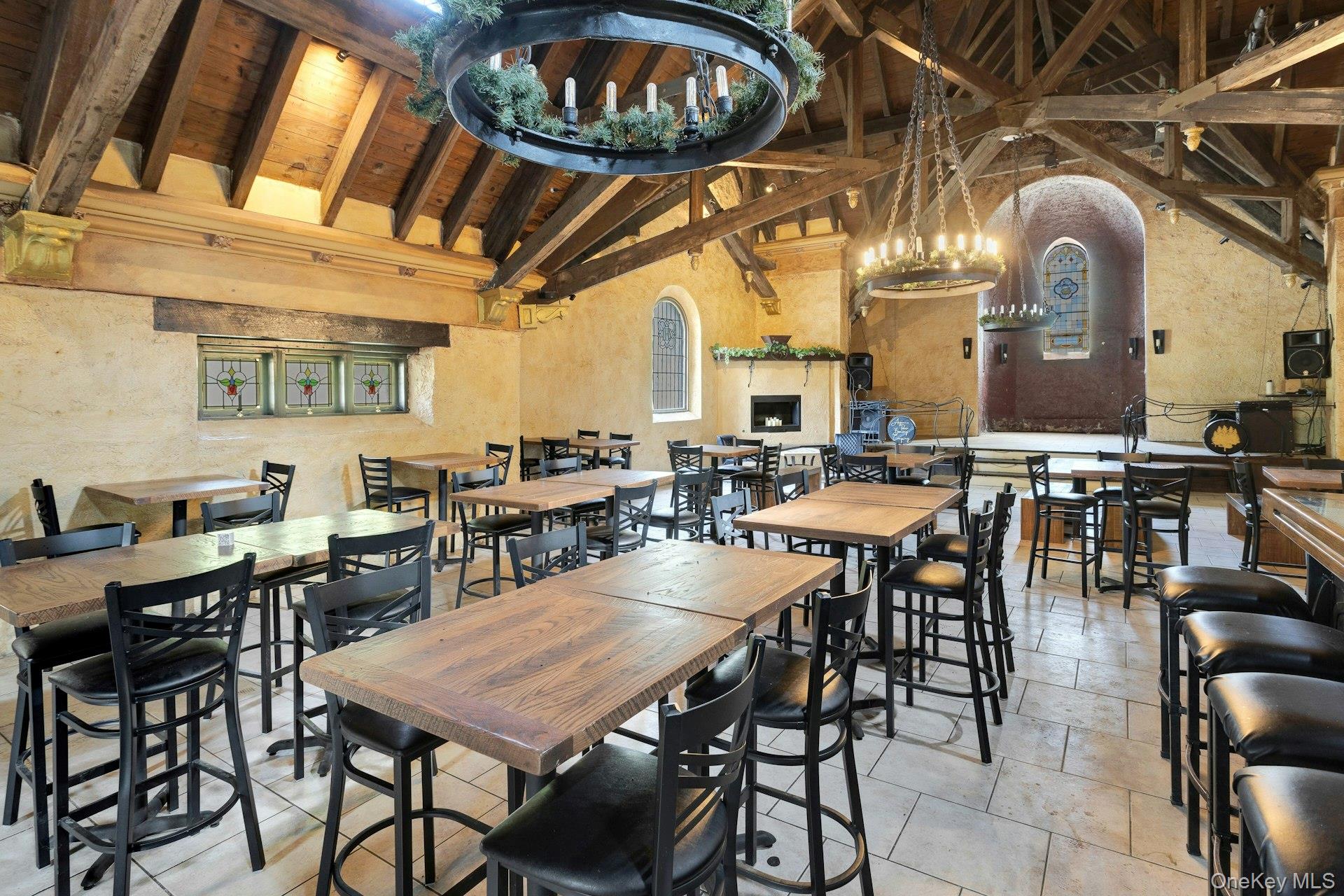 #18 photo, 1715 E Main Street, Mohegan Lake , NY 10547