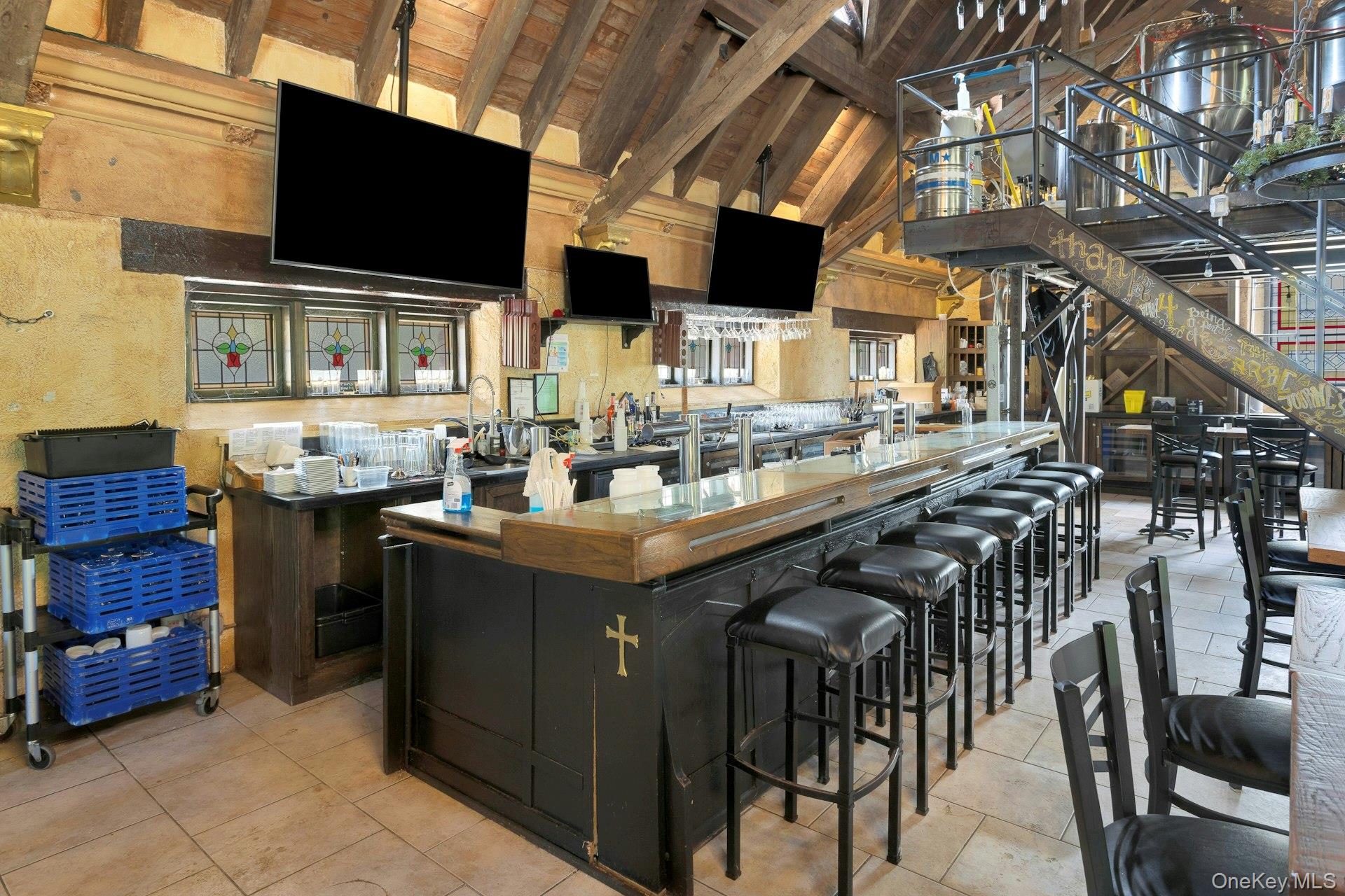 #19 photo, 1715 E Main Street, Mohegan Lake , NY 10547