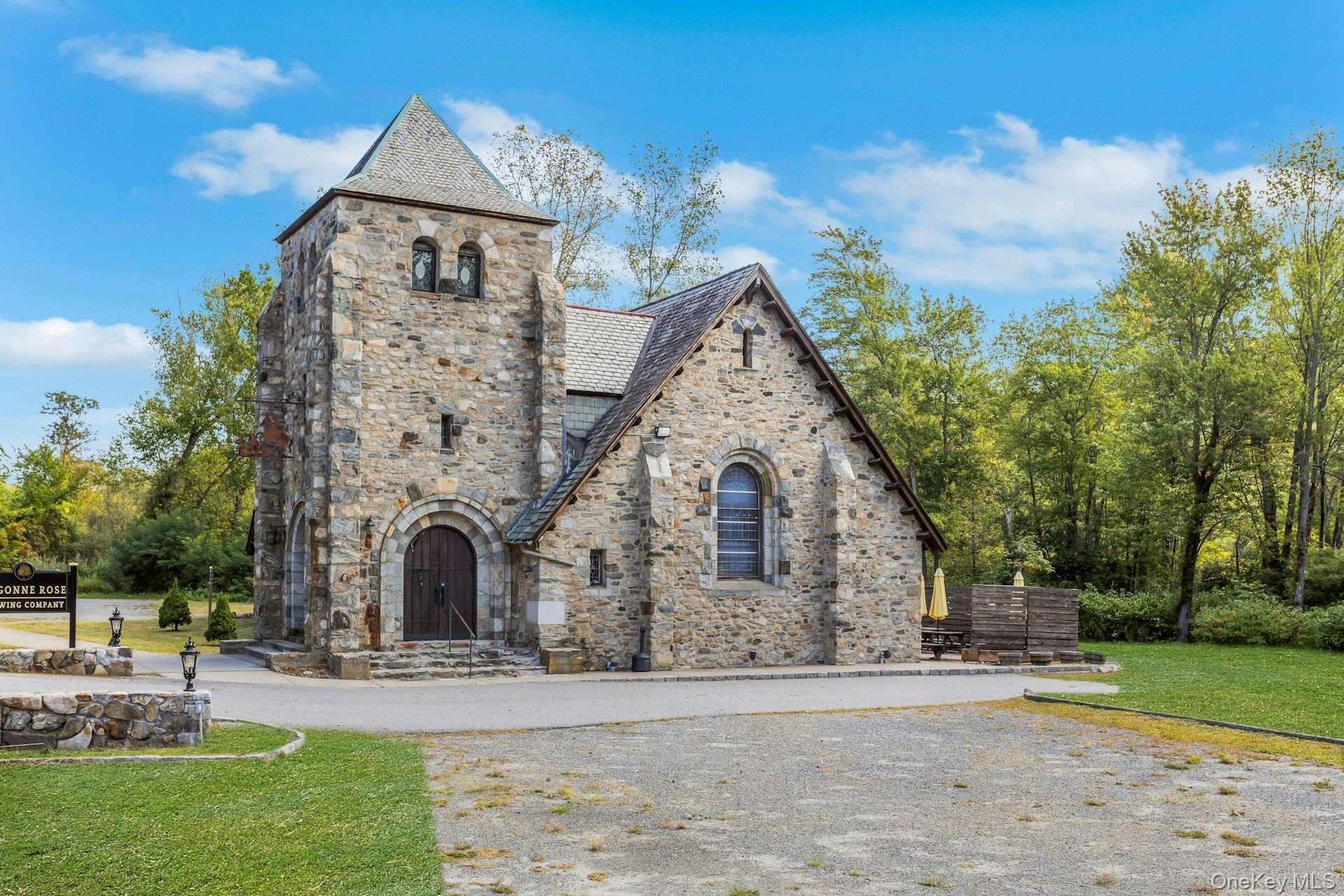 #2 photo, 1715 E Main Street, Mohegan Lake , NY 10547