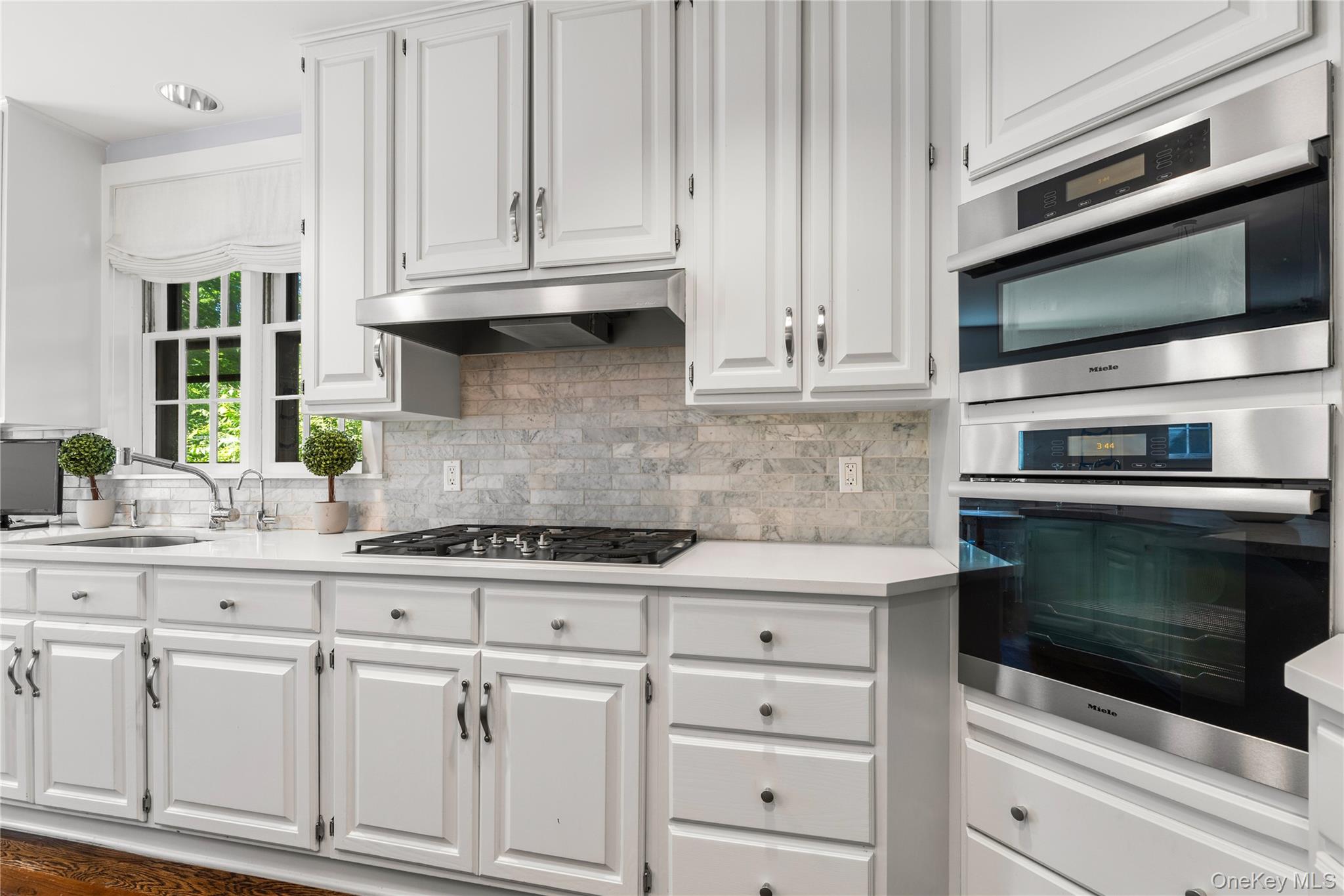 #20 photo, 3 Walworth Avenue, Scarsdale , NY 10583