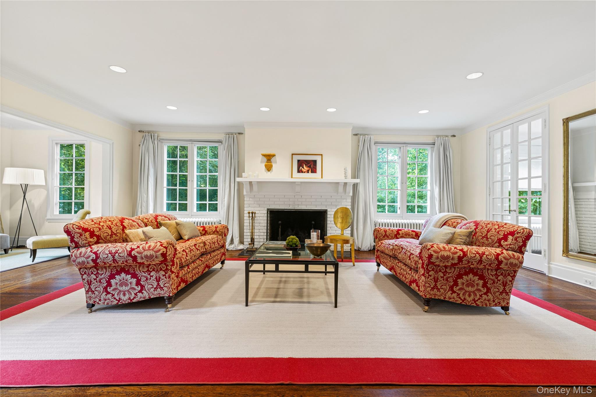 #9 photo, 3 Walworth Avenue, Scarsdale , NY 10583