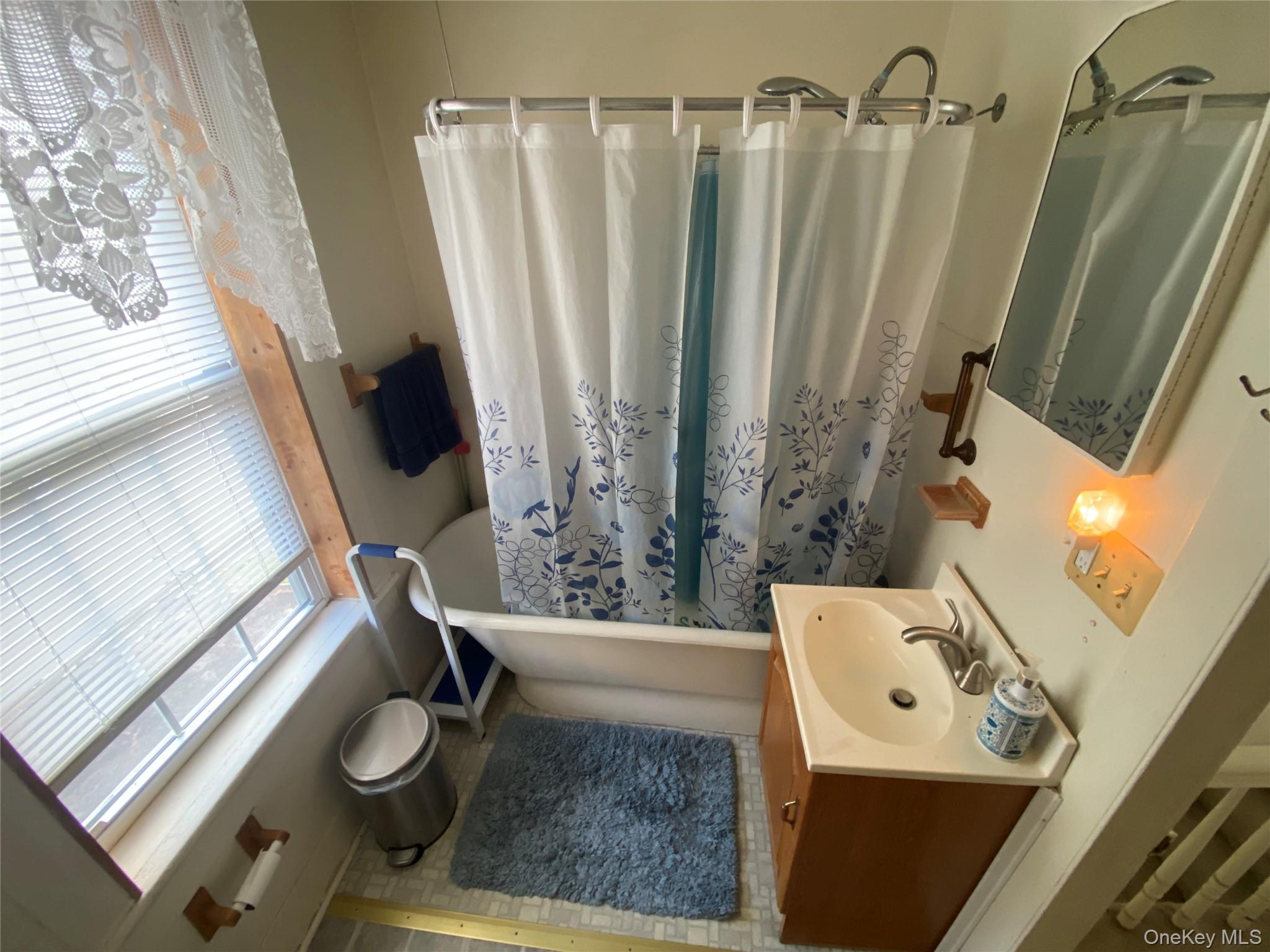 #18 photo, 10 Prospect Street, Unionville , NY 10988