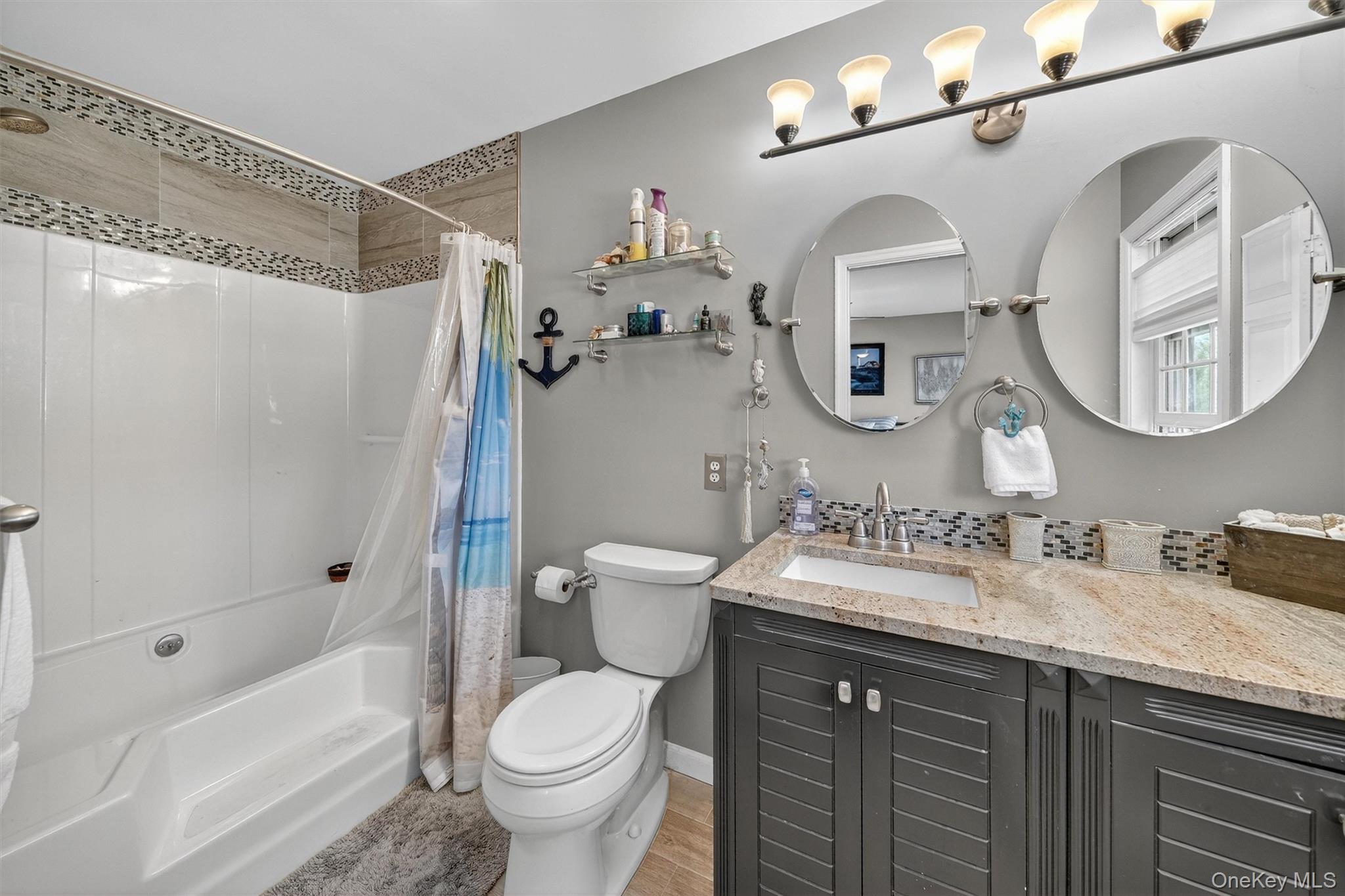 #16 photo, 647 Minnieford Avenue, ブロンクス区 Bronx , NY 10464