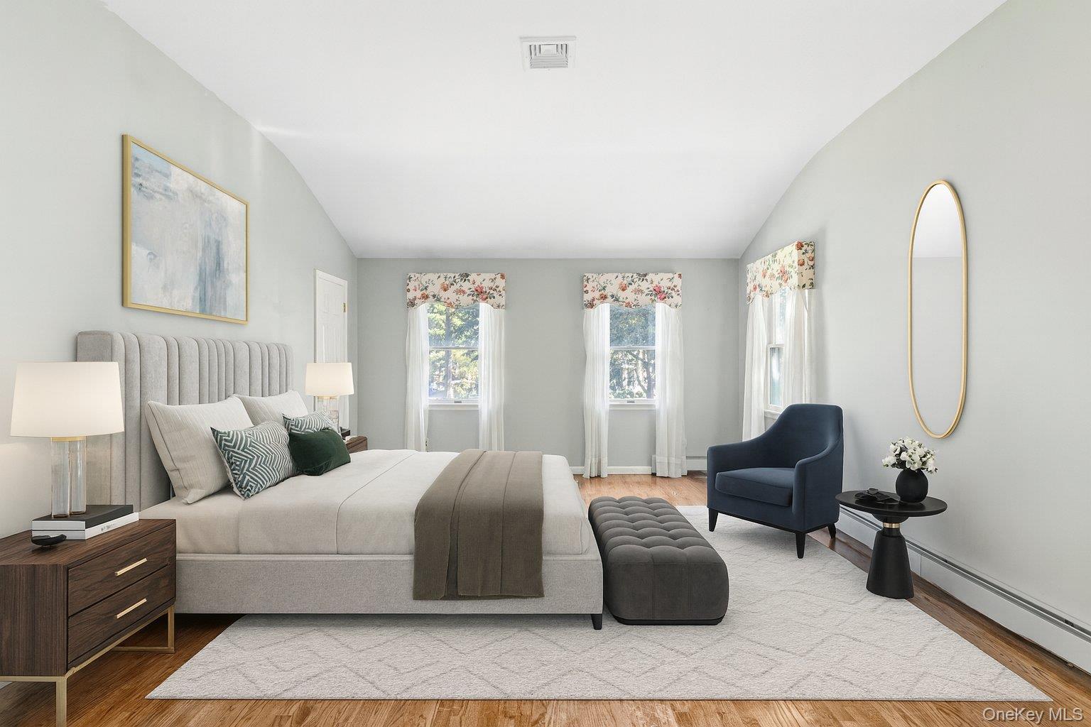 #11 photo, 55 North Drive, Manhasset , NY 11030