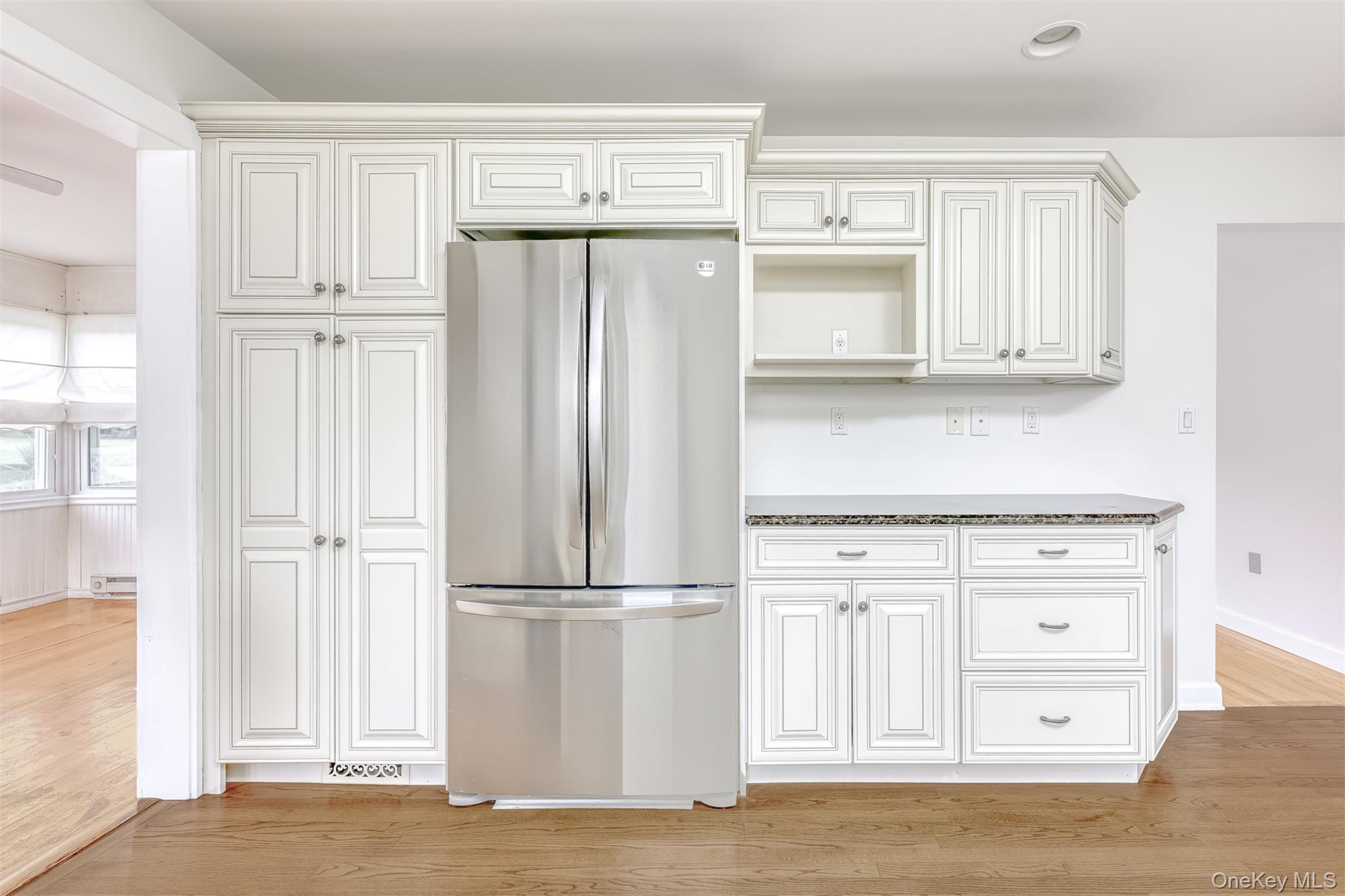 #10 photo, 14 Church Road, Airmont , NY 10901