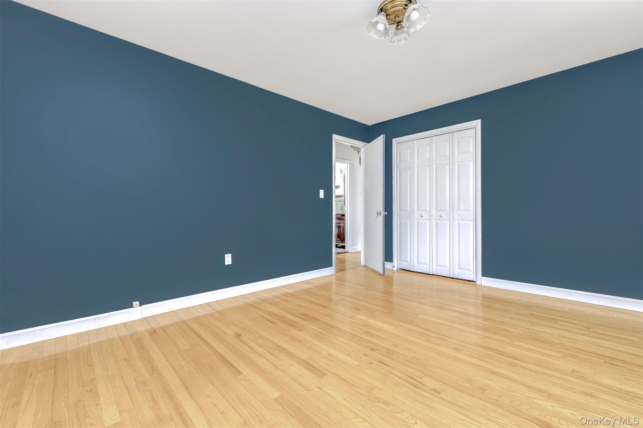 #17 photo, 14 Church Road, Airmont , NY 10901