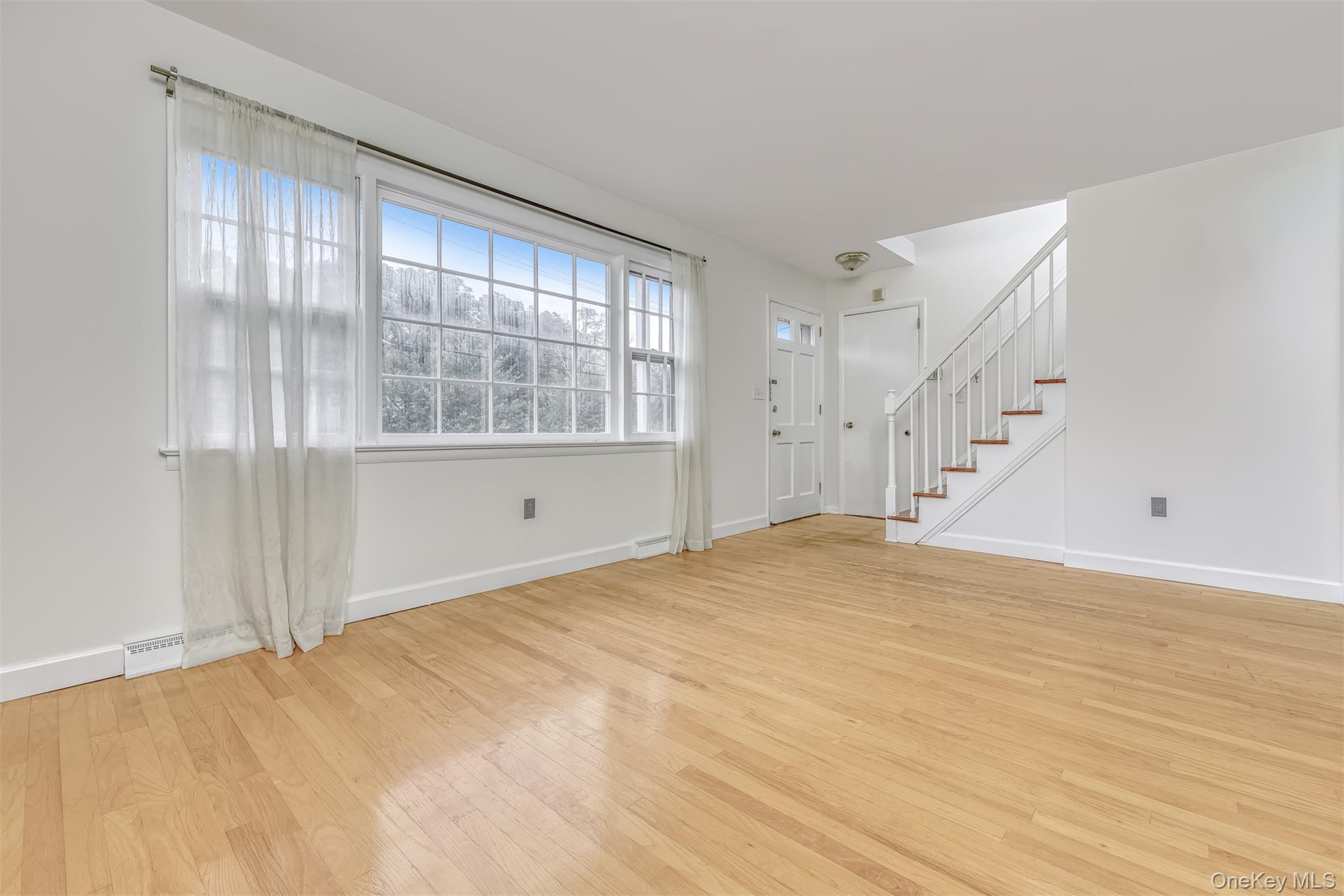 #5 photo, 14 Church Road, Airmont , NY 10901