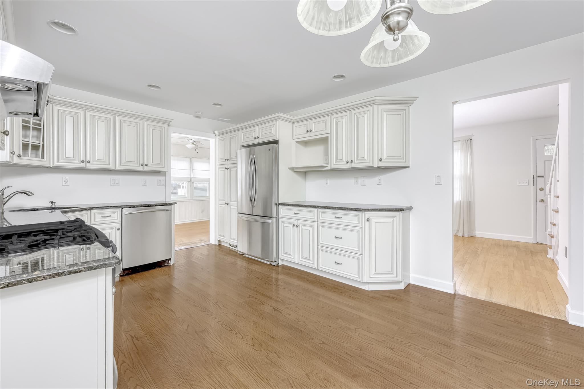 #8 photo, 14 Church Road, Airmont , NY 10901