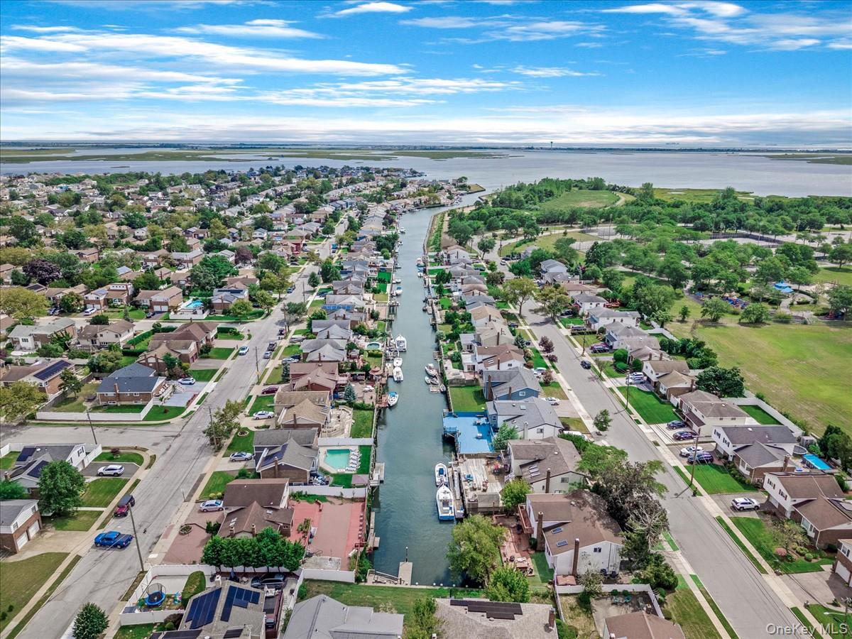 #11 photo, 3249 Wolfson Drive, Baldwin , NY 11510