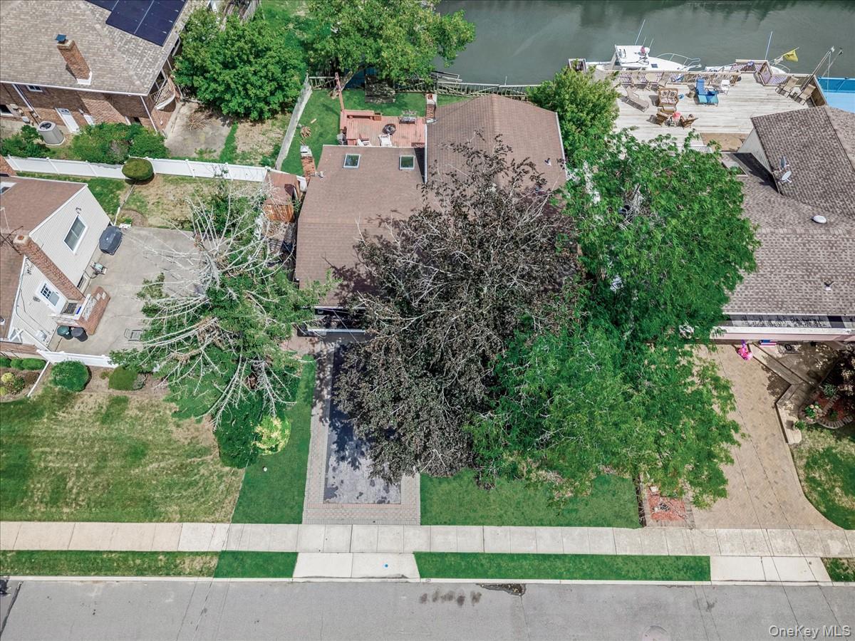 #2 photo, 3249 Wolfson Drive, Baldwin , NY 11510