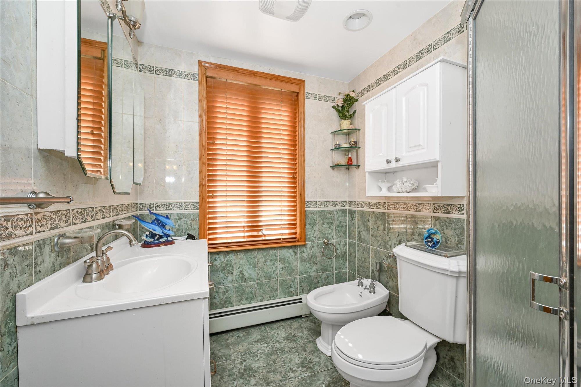 #13 photo, 14915 11th Avenue, Whitestone , NY 11357