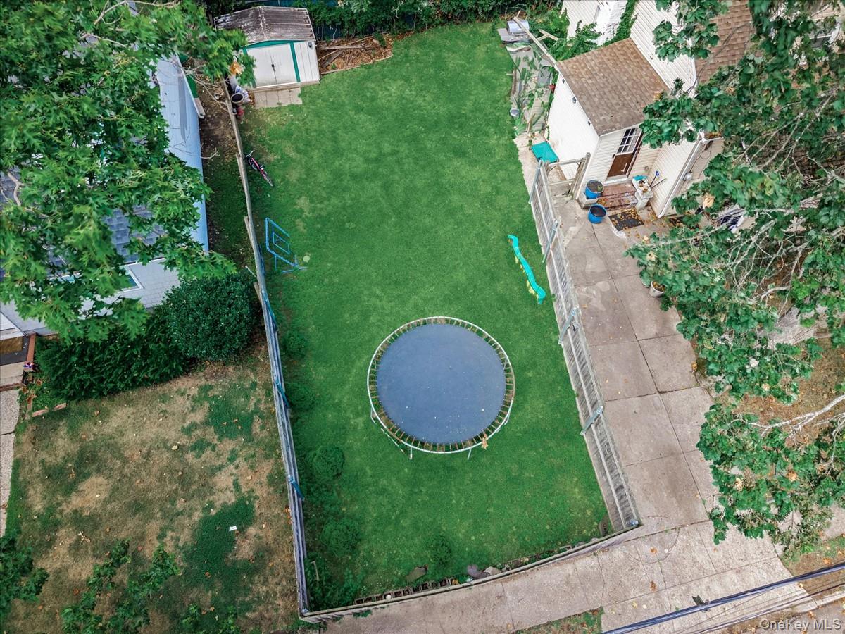 #11 photo, 362 Langdon Boulevard, Rockville Centre , NY 11570