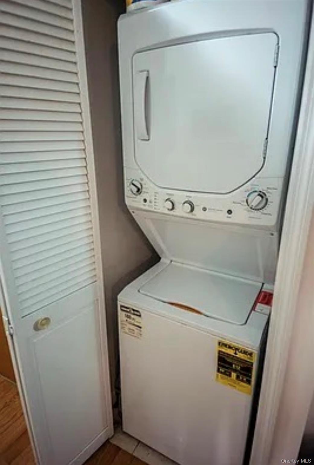 #6 photo, 6314 Queens Boulevard, クイーンズ区 Woodside , NY 11377