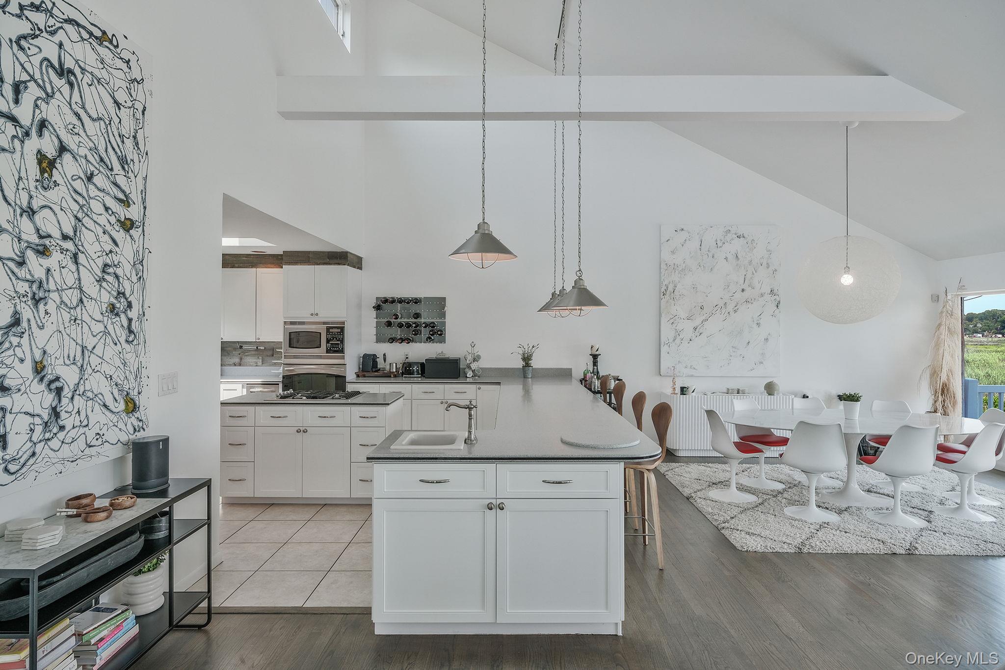 #9 photo, 333 Roe Avenue, サフォーク郡 East Patchogue , NY 11772