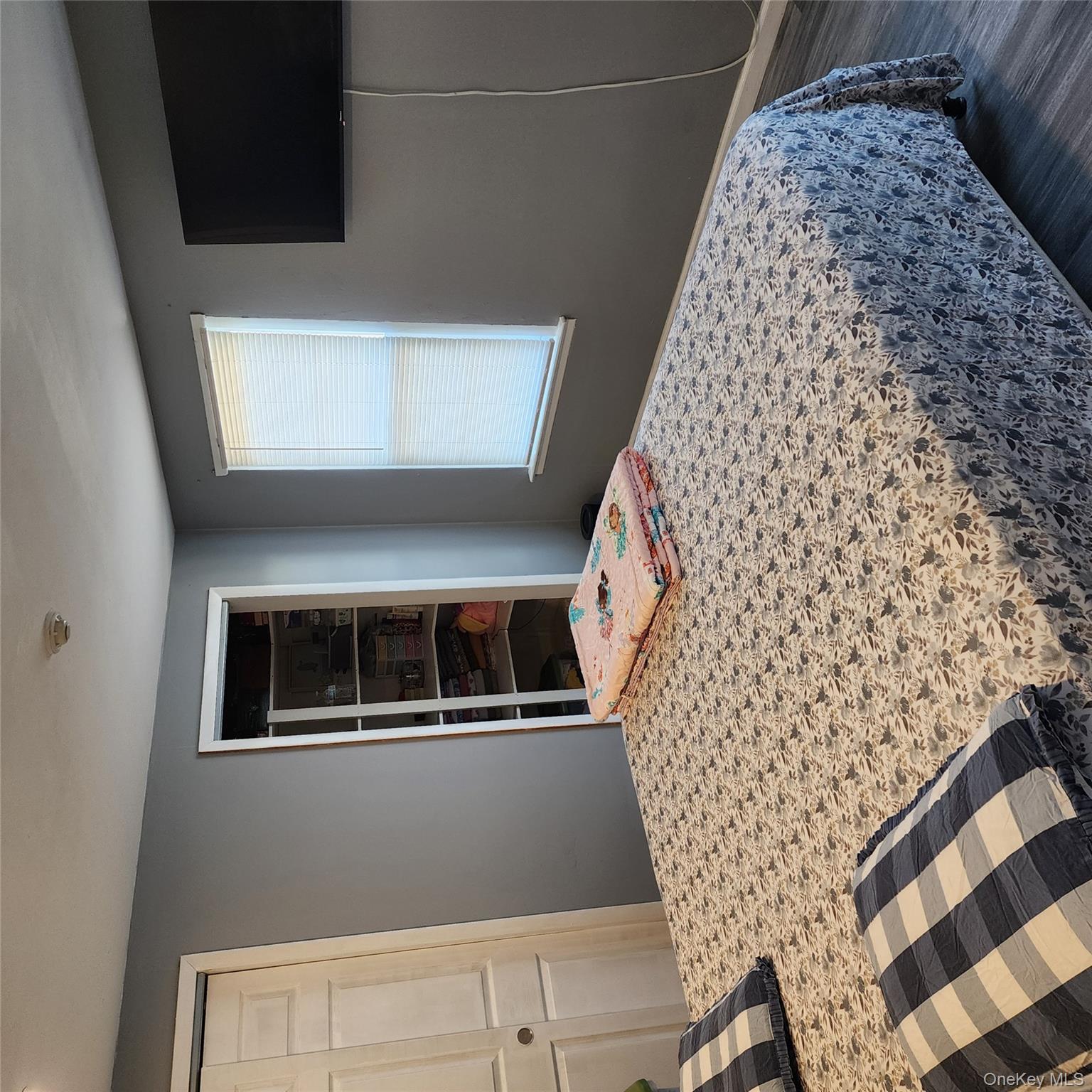 #10 photo, 2d Valley Forge Court, Ridge , NY 11961