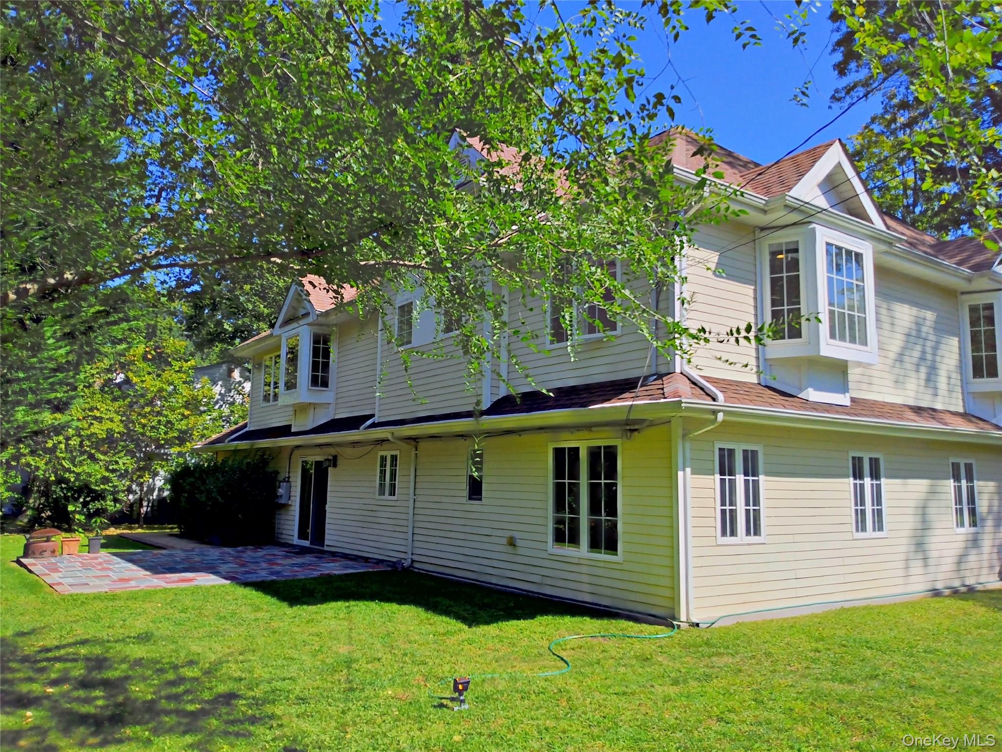 #5 photo, 60 Plymouth Road, Great Neck Plaza , NY 11023