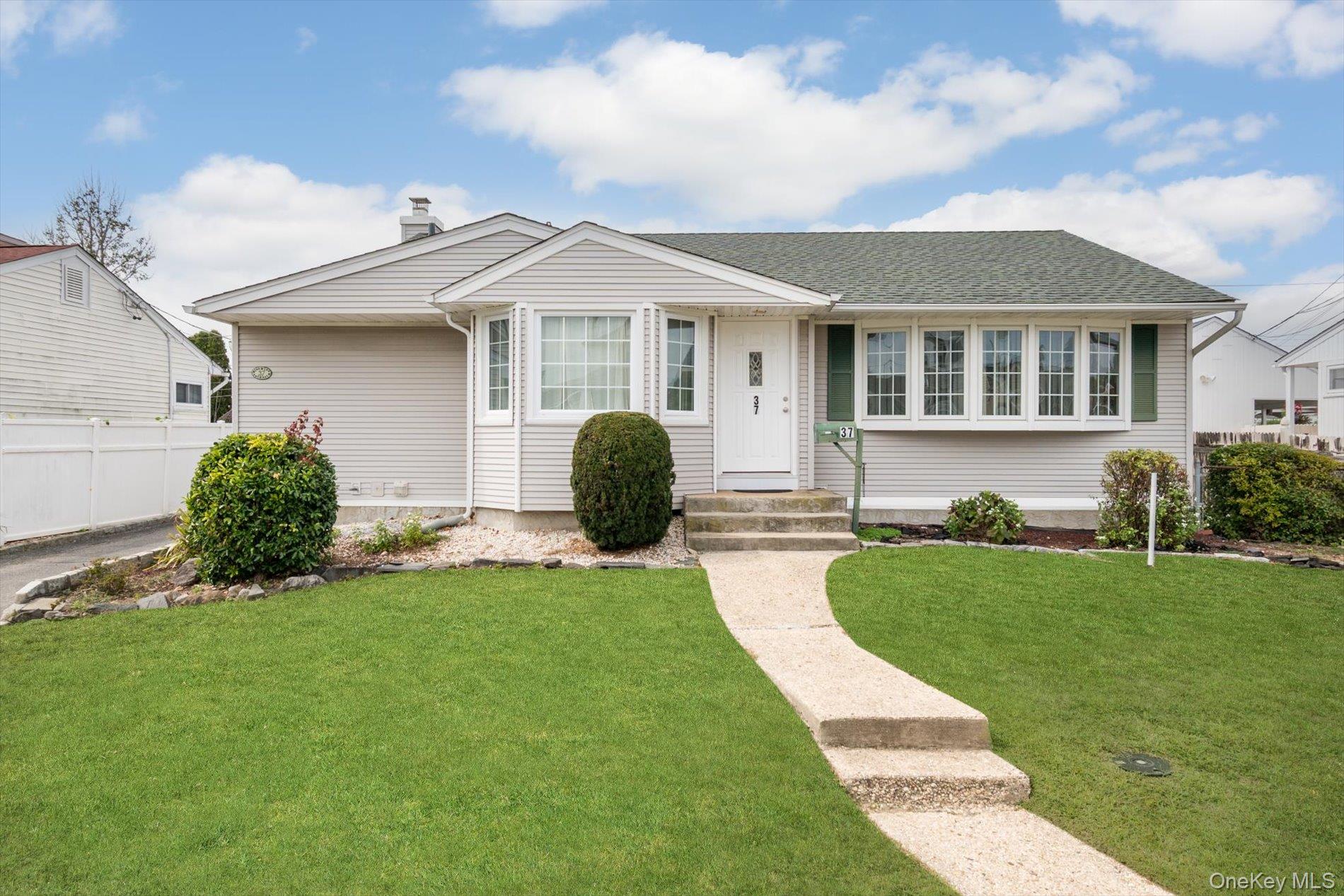 #1 photo, 37 Hunter Lane, Hicksville , NY 11801