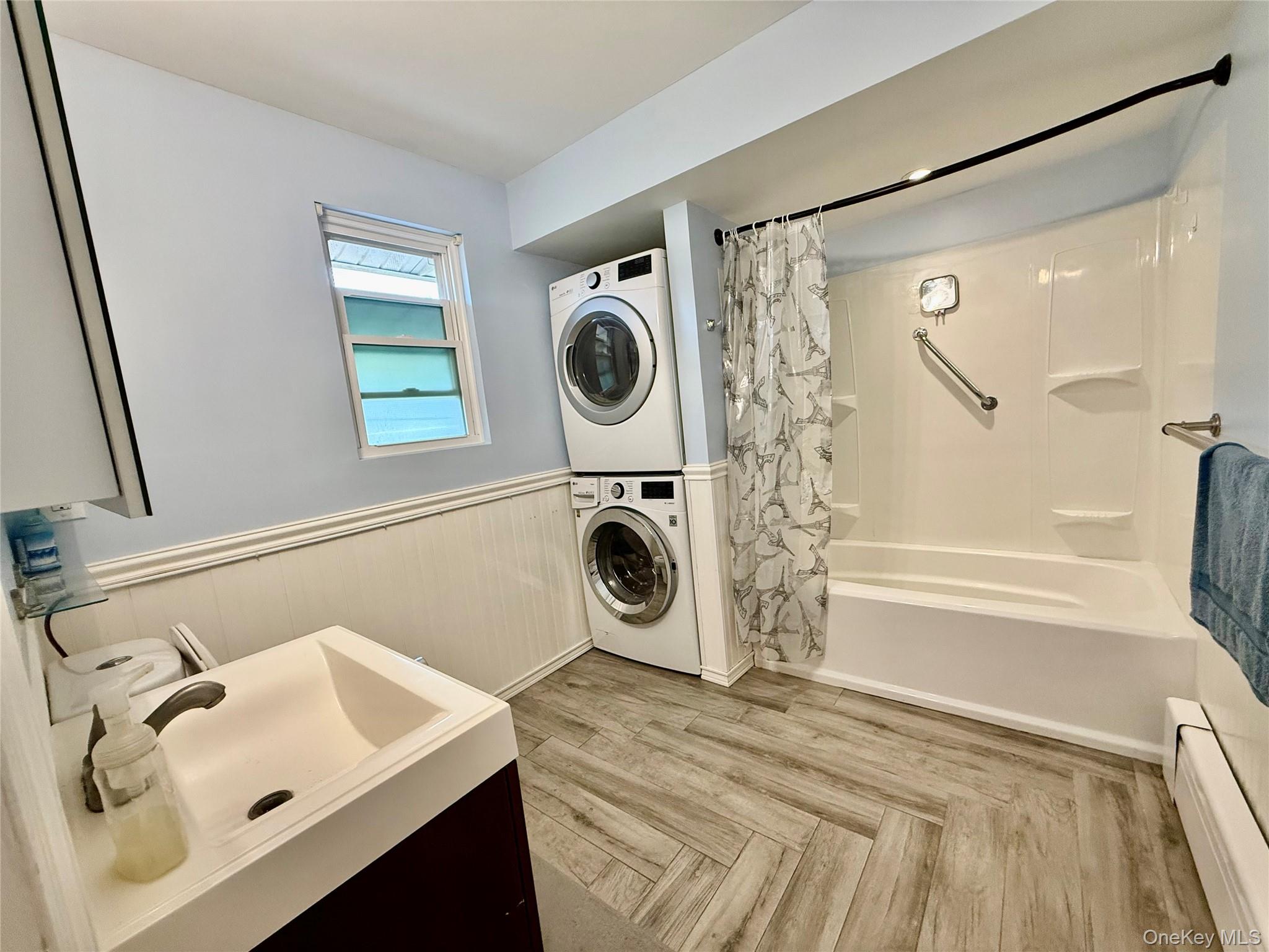 #10 photo, 14 Center Place, Staten Island , NY 10306