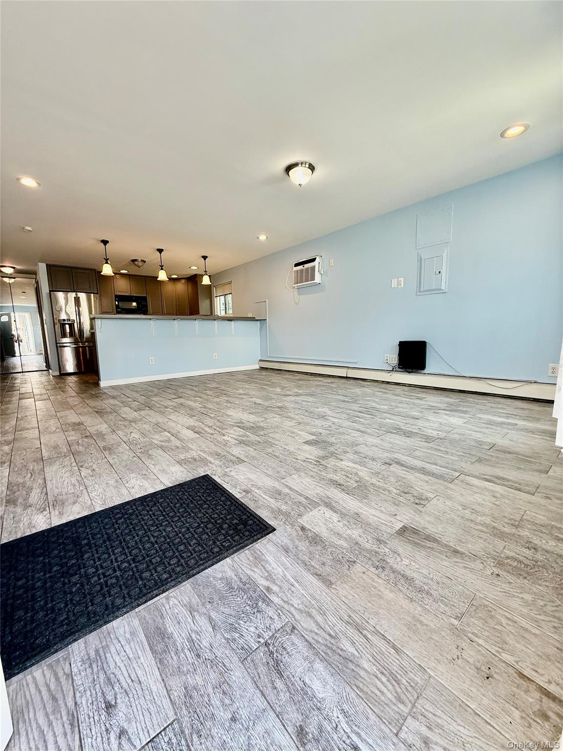 #2 photo, 14 Center Place, Staten Island , NY 10306