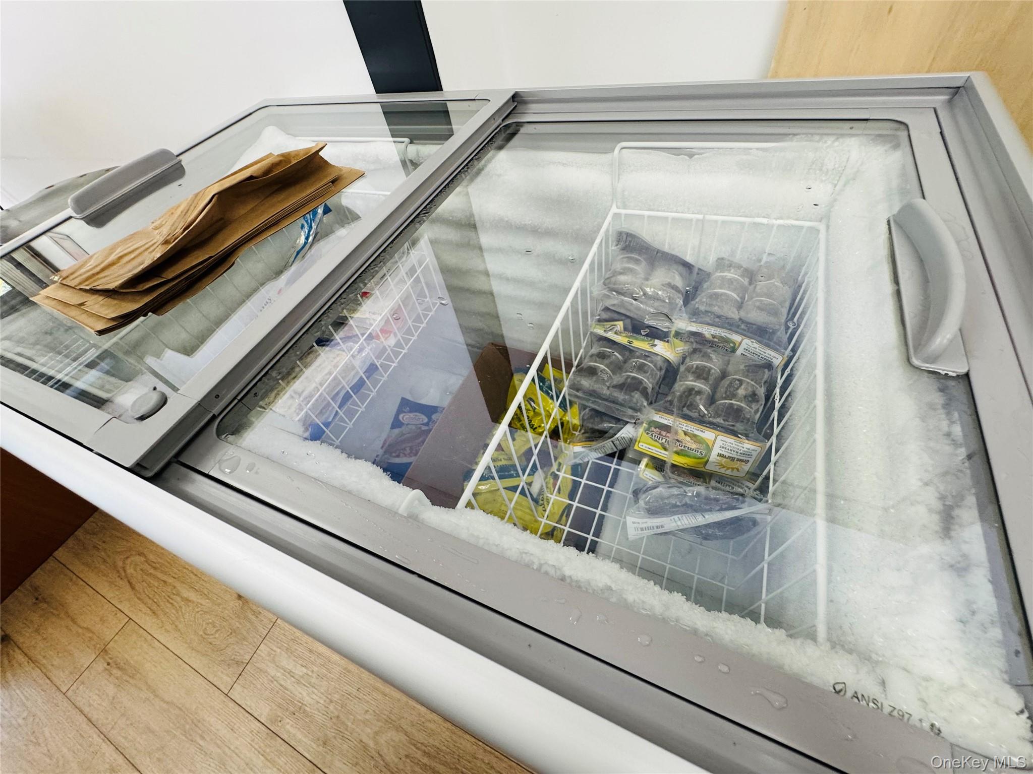 #16 photo, 63-31 39th ave Avenue, Woodside , NY 11377