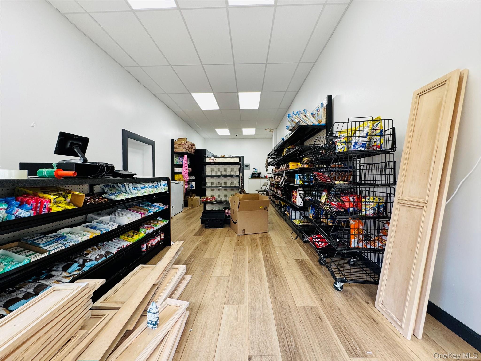 #5 photo, 63-31 39th ave Avenue, Woodside , NY 11377