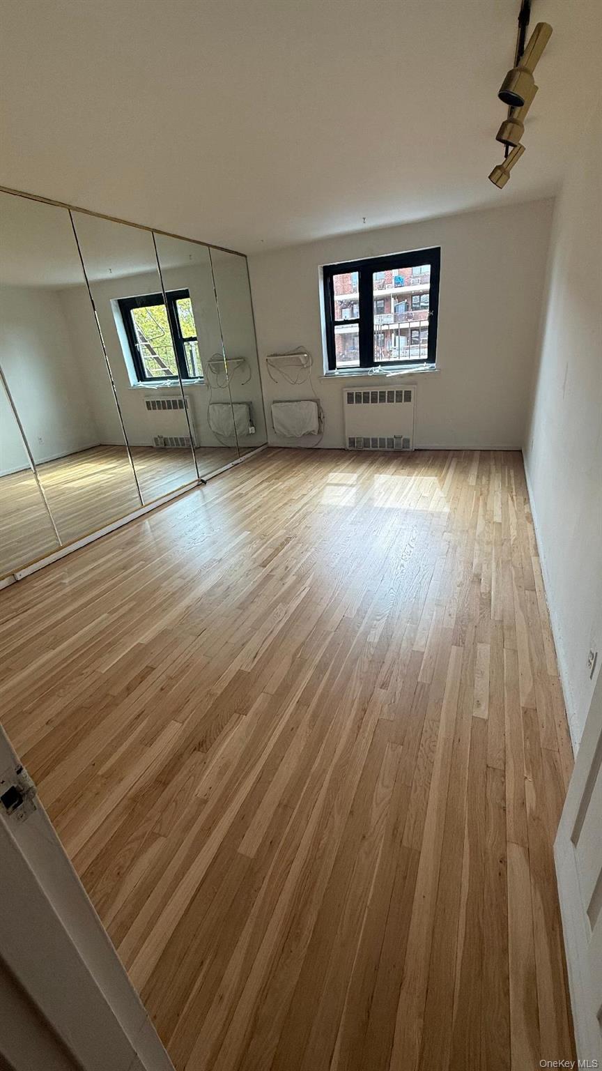 #6 photo, 88-25 155 Avenue, Howard Beach , NY 11414