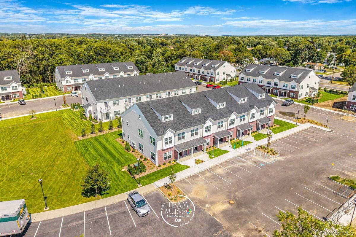 #34 photo, 104 Dover Street, サフォーク郡 Central Islip , NY 11722