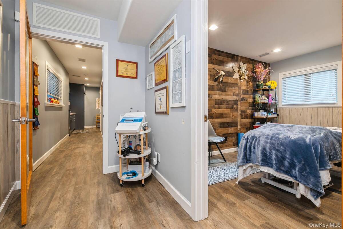 #26 photo, 1420 Montauk Highway, サフォーク郡 Oakdale , NY 11769