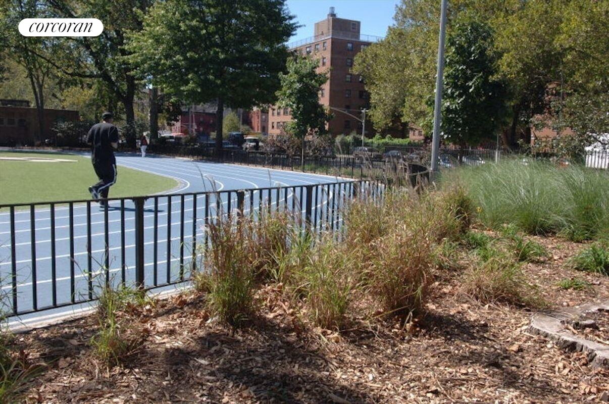 #13 photo, New York City, East Harlem , NY 10029