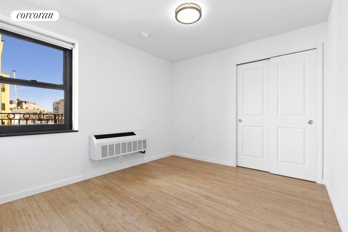 #7 photo, New York City, East Harlem , NY 10029