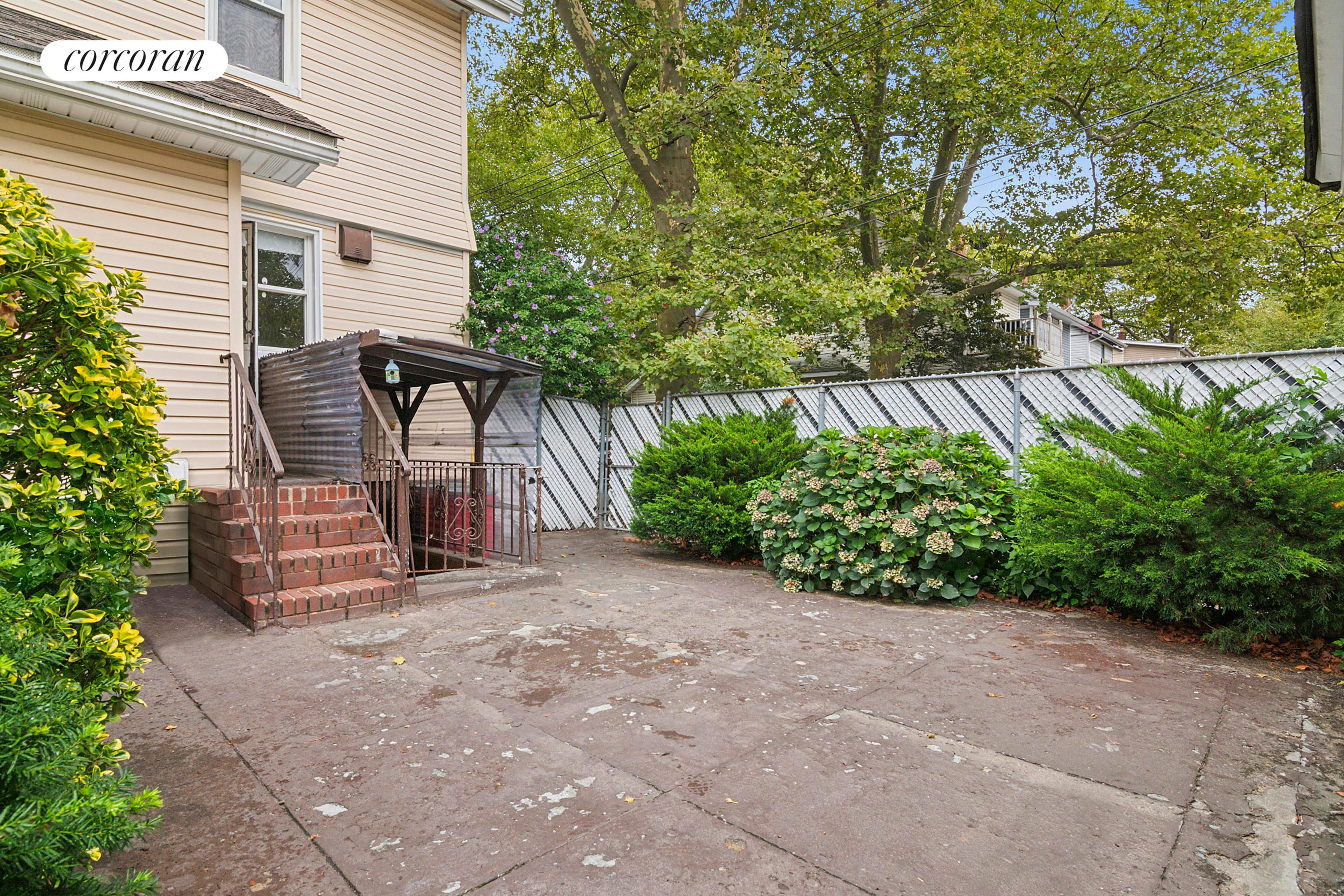 #12 photo, 91-22 97TH Street, Woodhaven , NY 11421