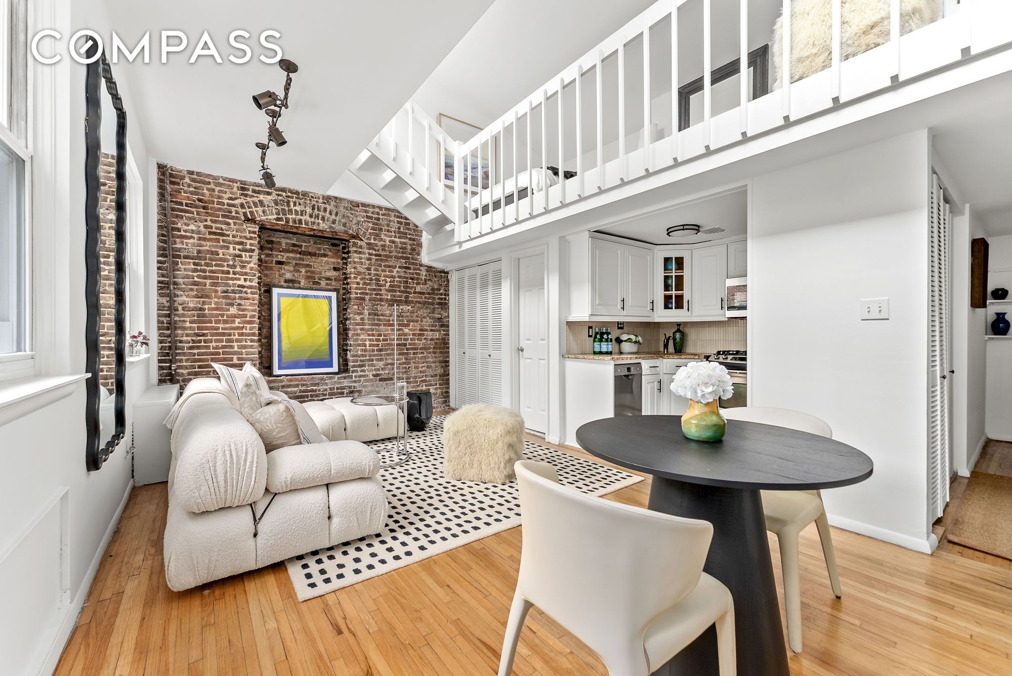 #4 photo, 207 E 21st Street, マンハッタン Gramercy , NY 10010