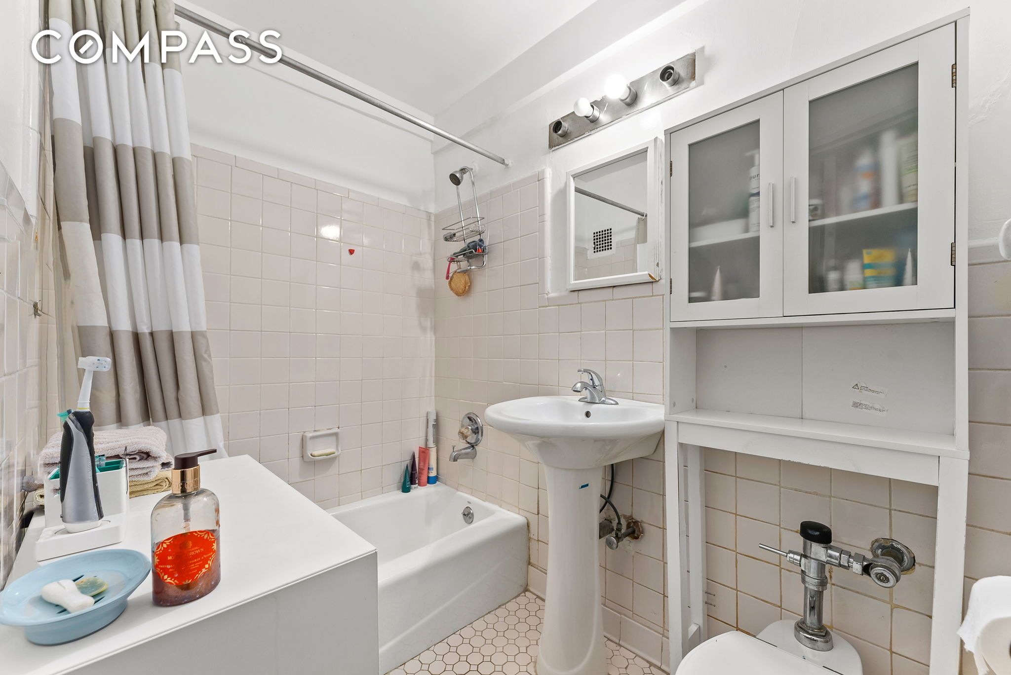 #8 photo, 345 W 145th Street, マンハッタン Hamilton Heights , NY 10031