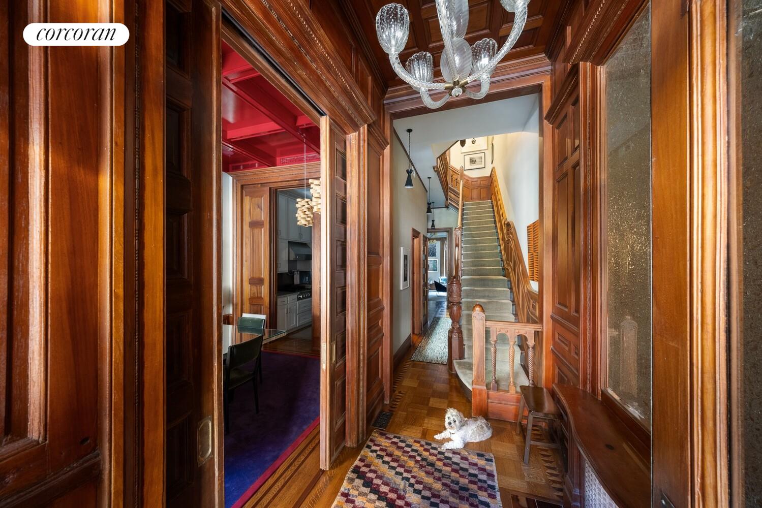 #20 photo, 22 W 70TH Street, Lincoln Square , NY 10023