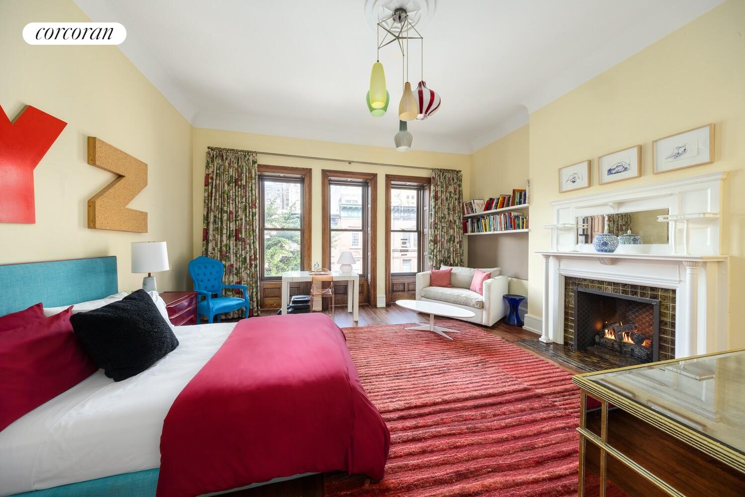 #21 photo, 22 W 70TH Street, Lincoln Square , NY 10023